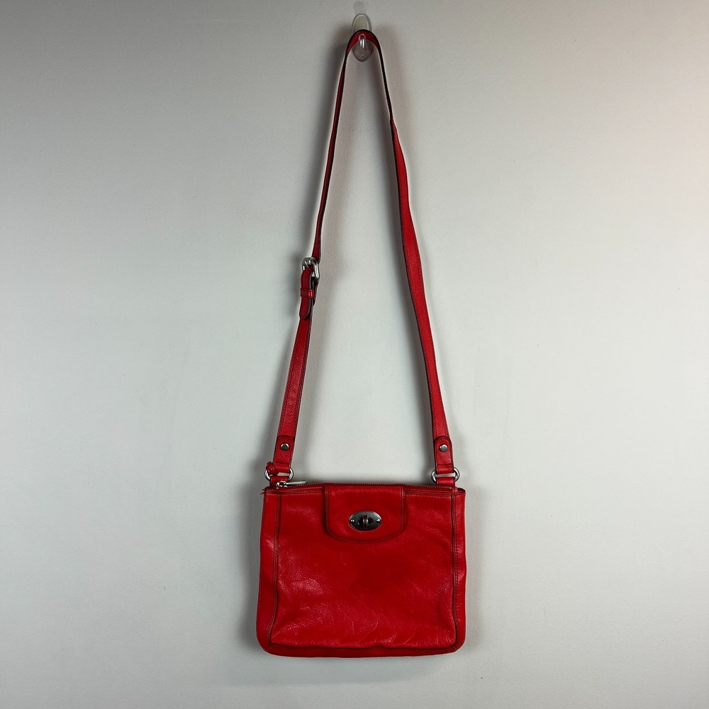 Fossil Crossbody Bag Coral Red Pebble Leather Marlow Turn Lock Top Zip Key Charm